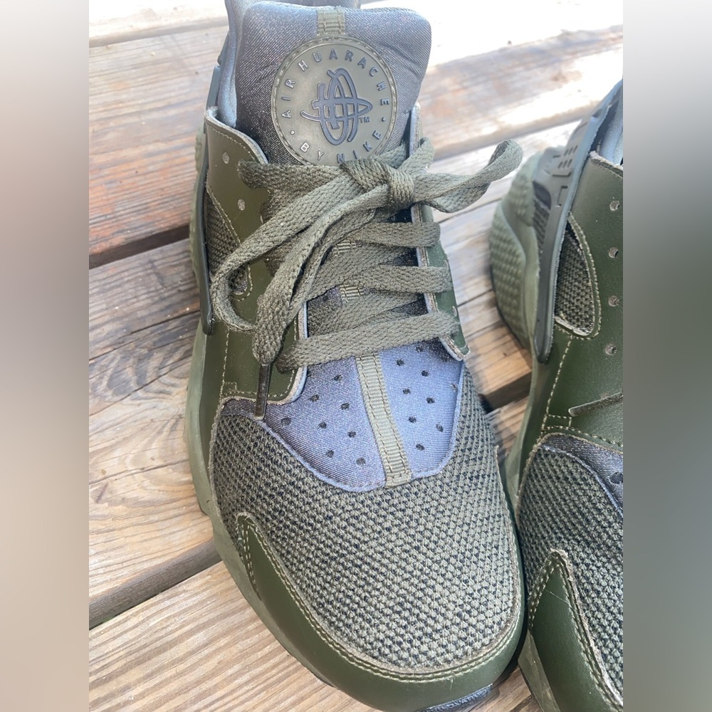 🔥 NIKE AIR HUARACHE Cargo Green RARE 🔥 - Picture 6 of 16